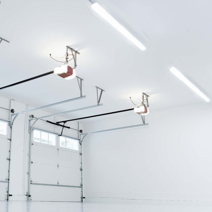 Engel Ventura LED-Leuchte – Design-Feuchtraumleuchte für Lebensmittelbetriebe